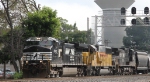 NS 9802 leads train 351 past the signals at Aycock